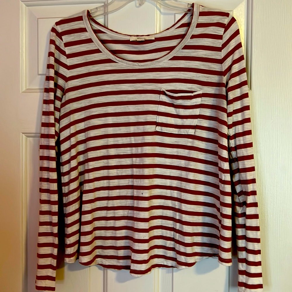 Long sleeve striped Tee with pocket